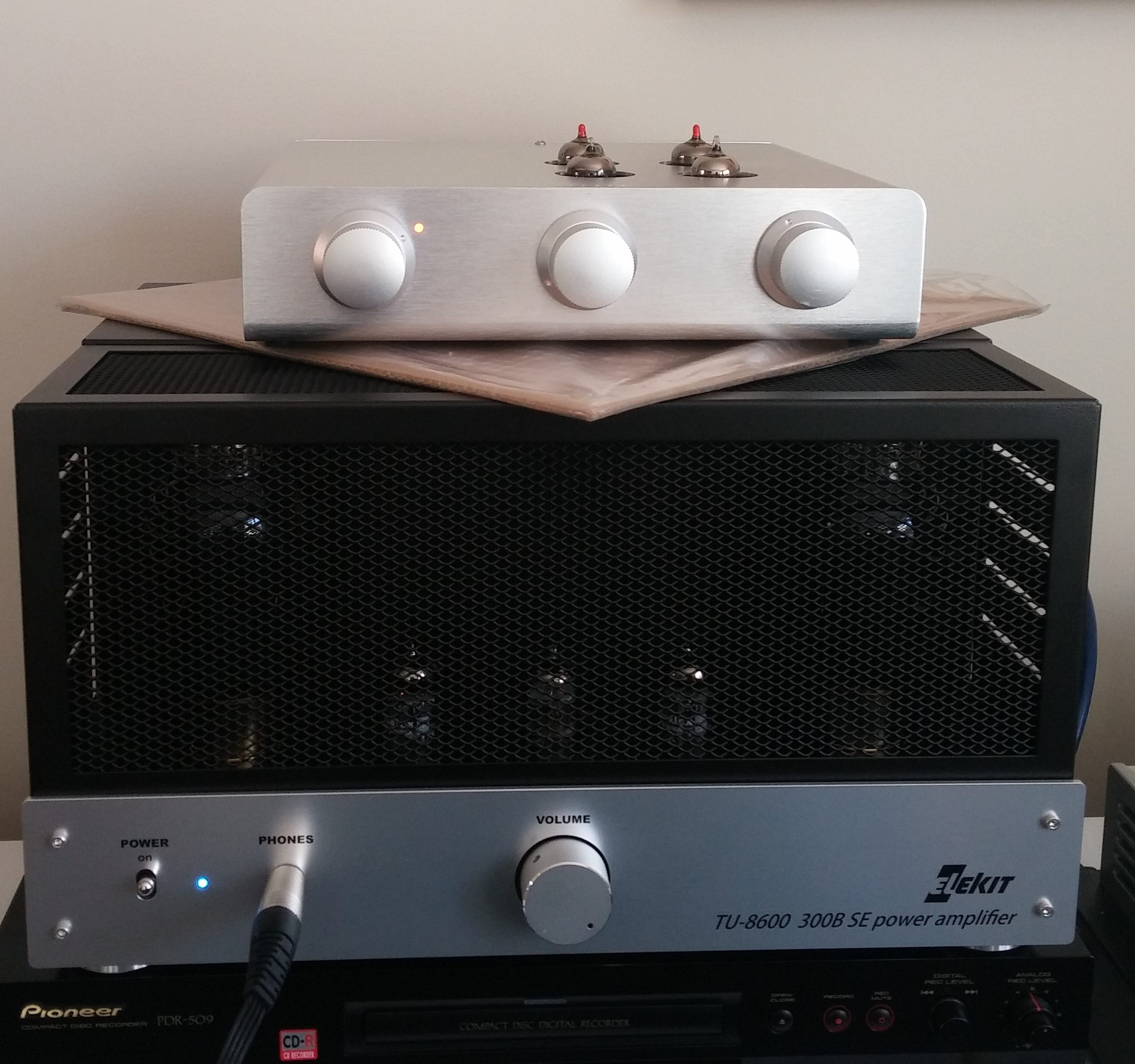 Review: Elekit TU8600 Single-Ended 300B Amp (Part 1) | Wall Of Sound ...